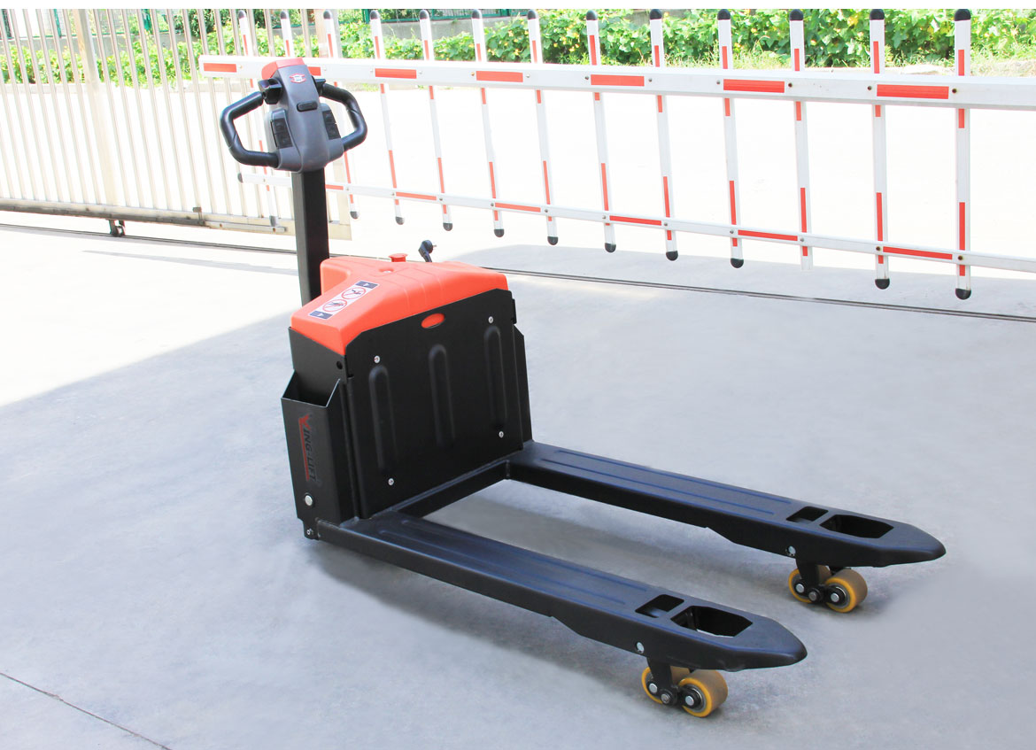 全電動搬運(yùn)車